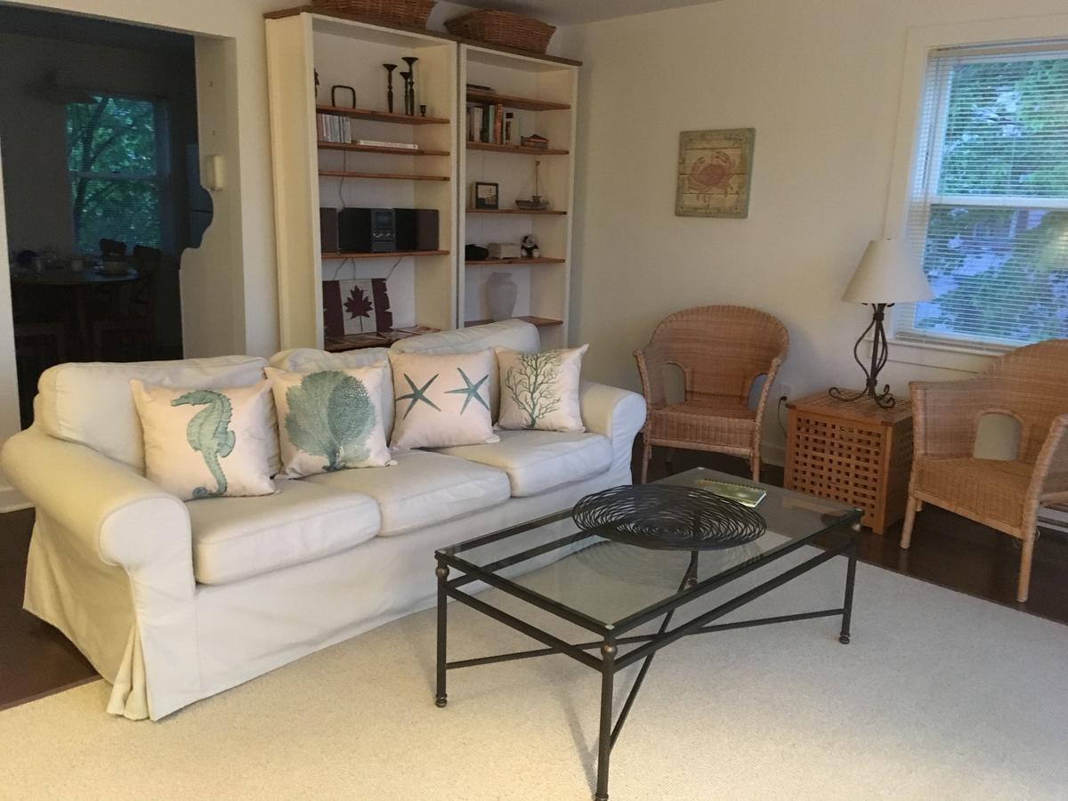 Mahone Bay Beach House Bagian luar foto