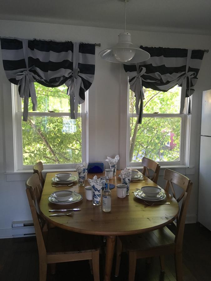 Mahone Bay Beach House Bagian luar foto